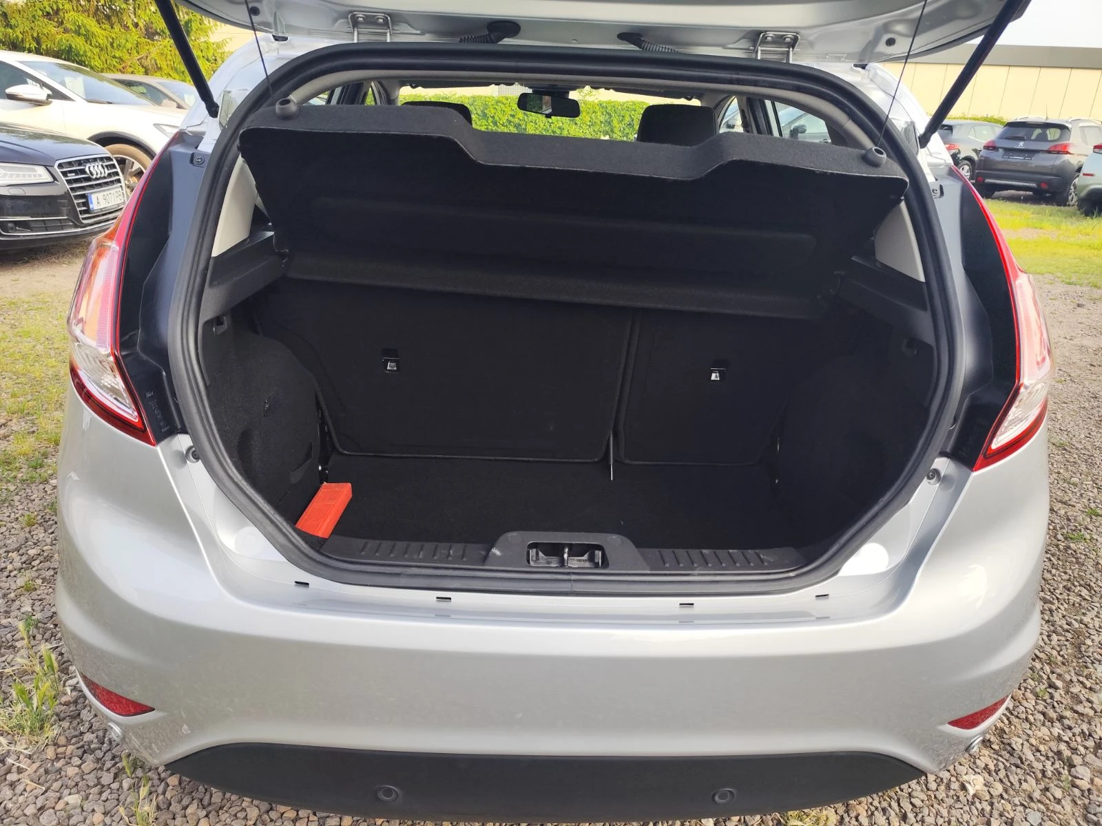 Ford Fiesta 1.0 SCTI - изображение 6