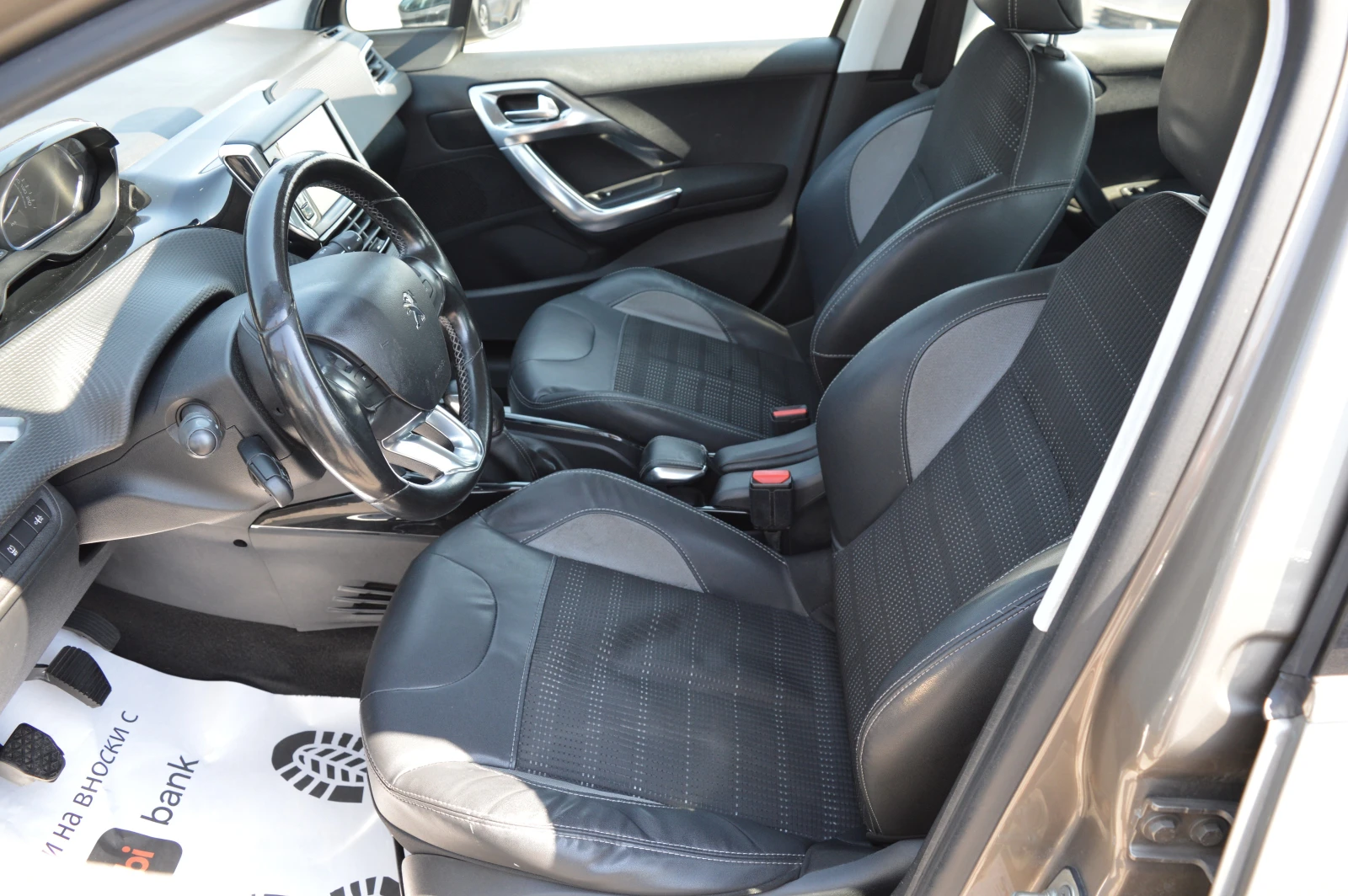 Peugeot 2008 1.2-CLIMATRONIK - изображение 10