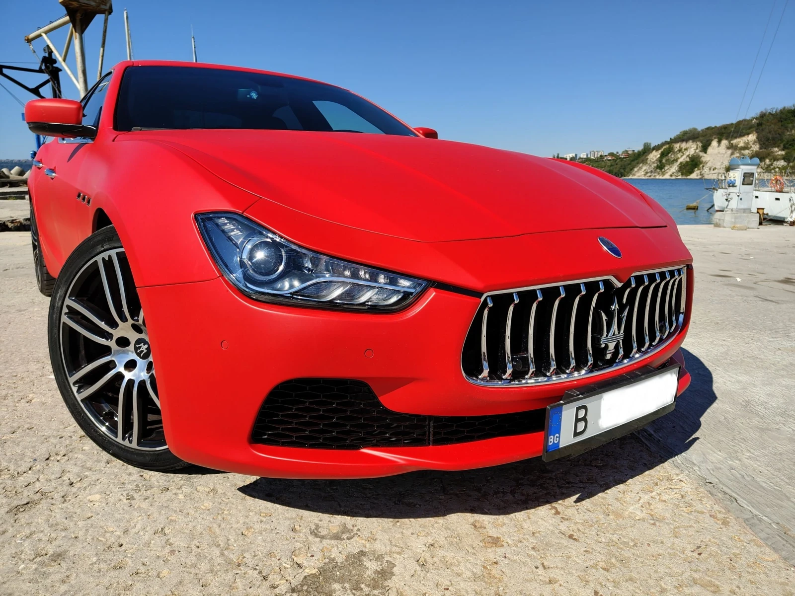 Maserati Ghibli 500кс* 4х4* ОБСЛУЖЕН  - изображение 5