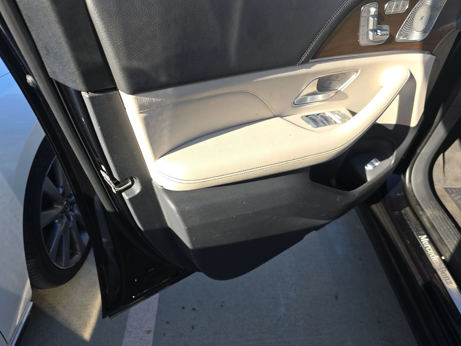 Mercedes-Benz GLS 450 Distronic, 7местна, Burmester, обдух, подгреви, ва - изображение 9