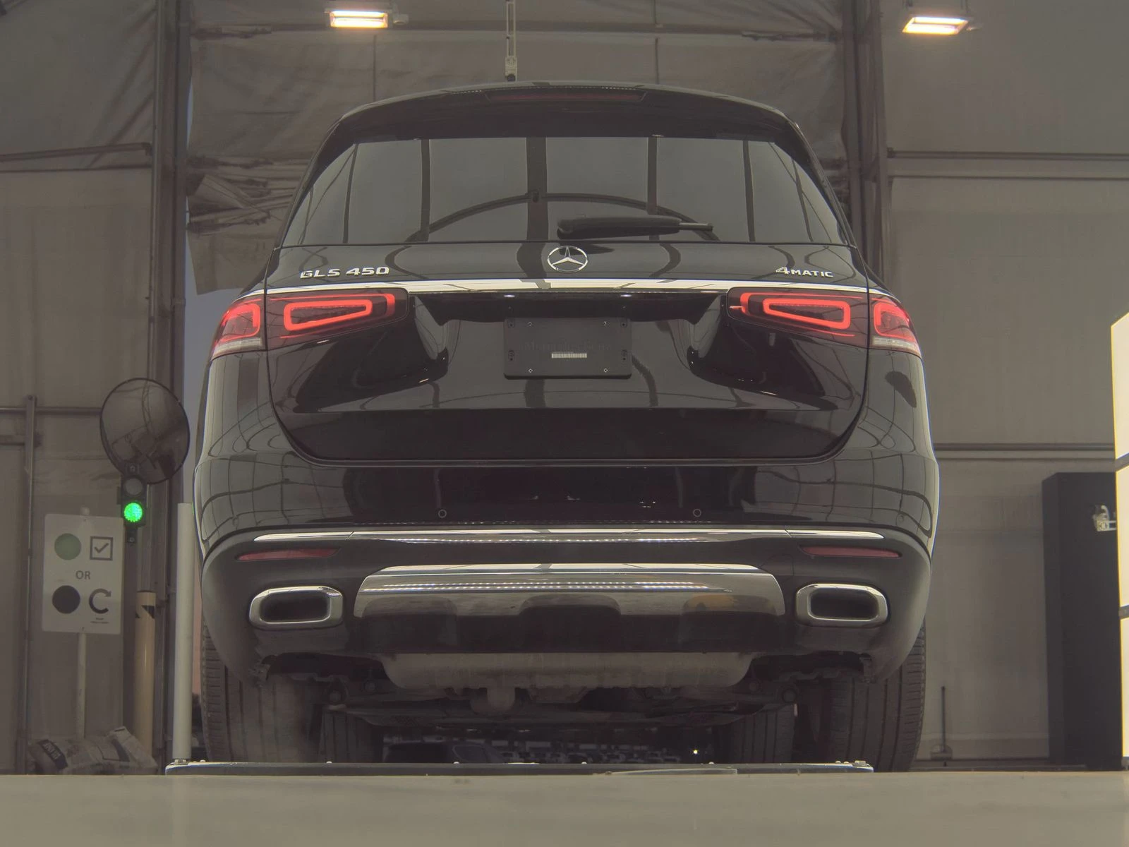 Mercedes-Benz GLS 450 Distronic, 7местна, Burmester, обдух, подгреви, ва - изображение 5