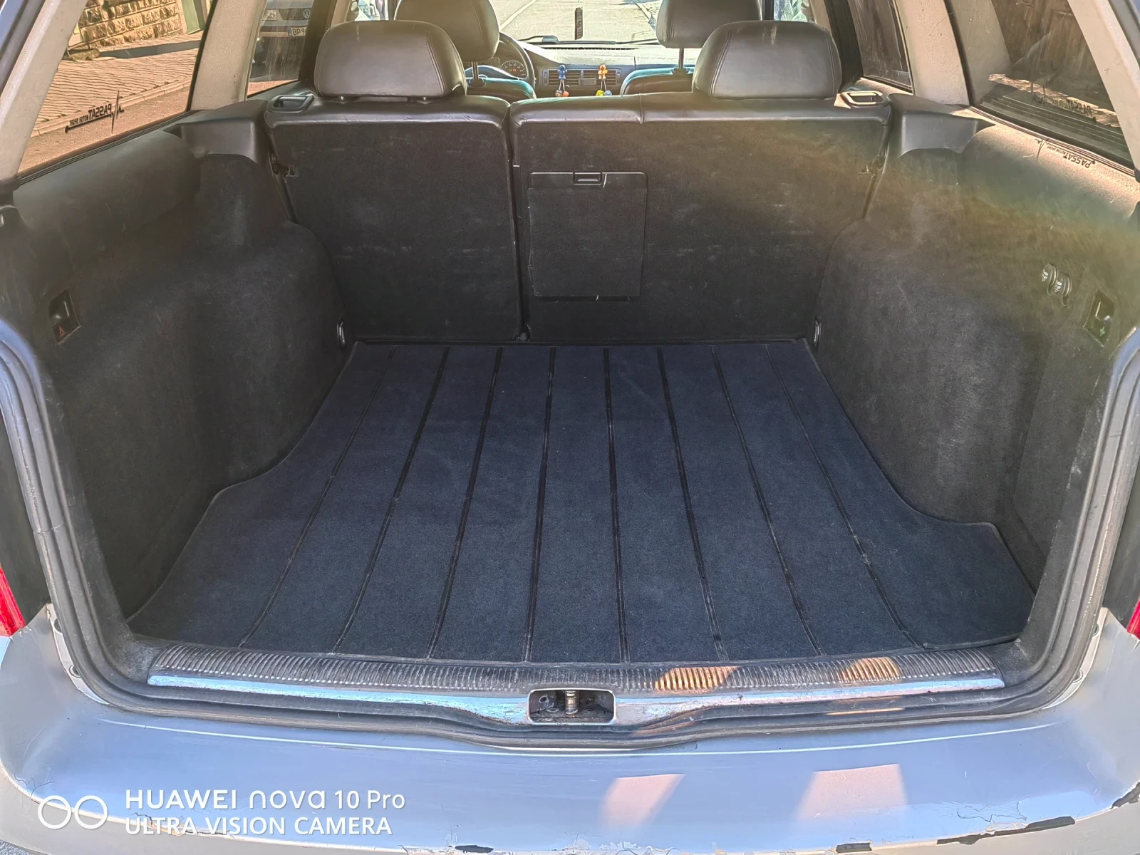 VW Passat 1.9TDI 110 HighLine | Mobile.bg � ����������� 11