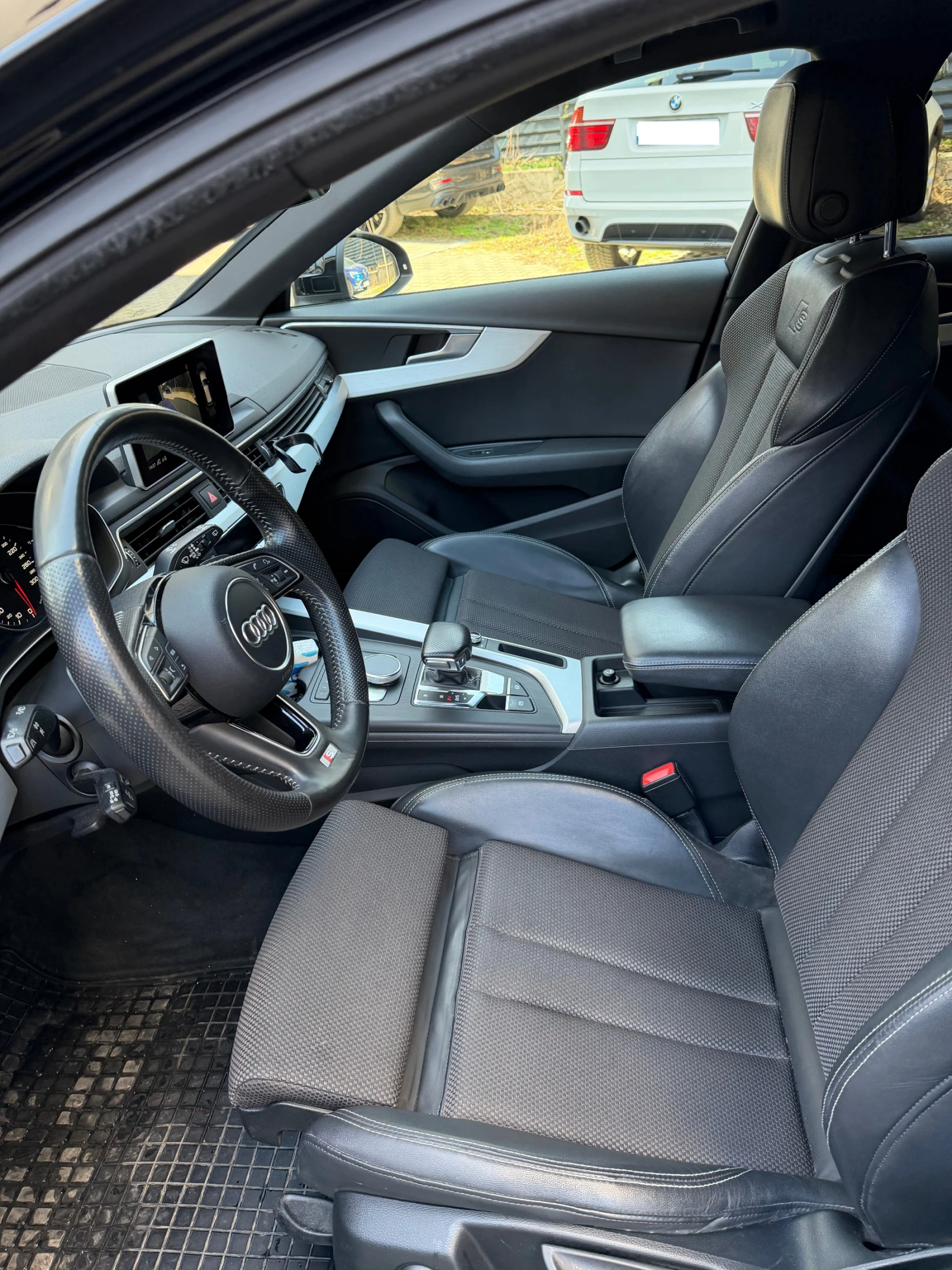 Audi A4 S-Line, снимка 8 - Автомобили и джипове - 52999623