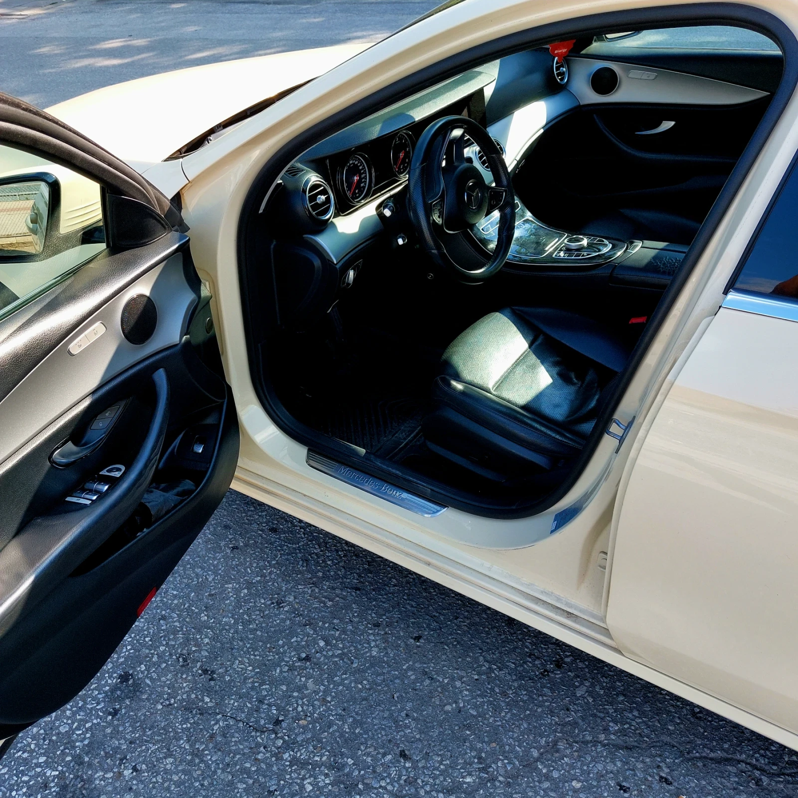 Mercedes-Benz E 200 | Mobile.bg � ����������� 11