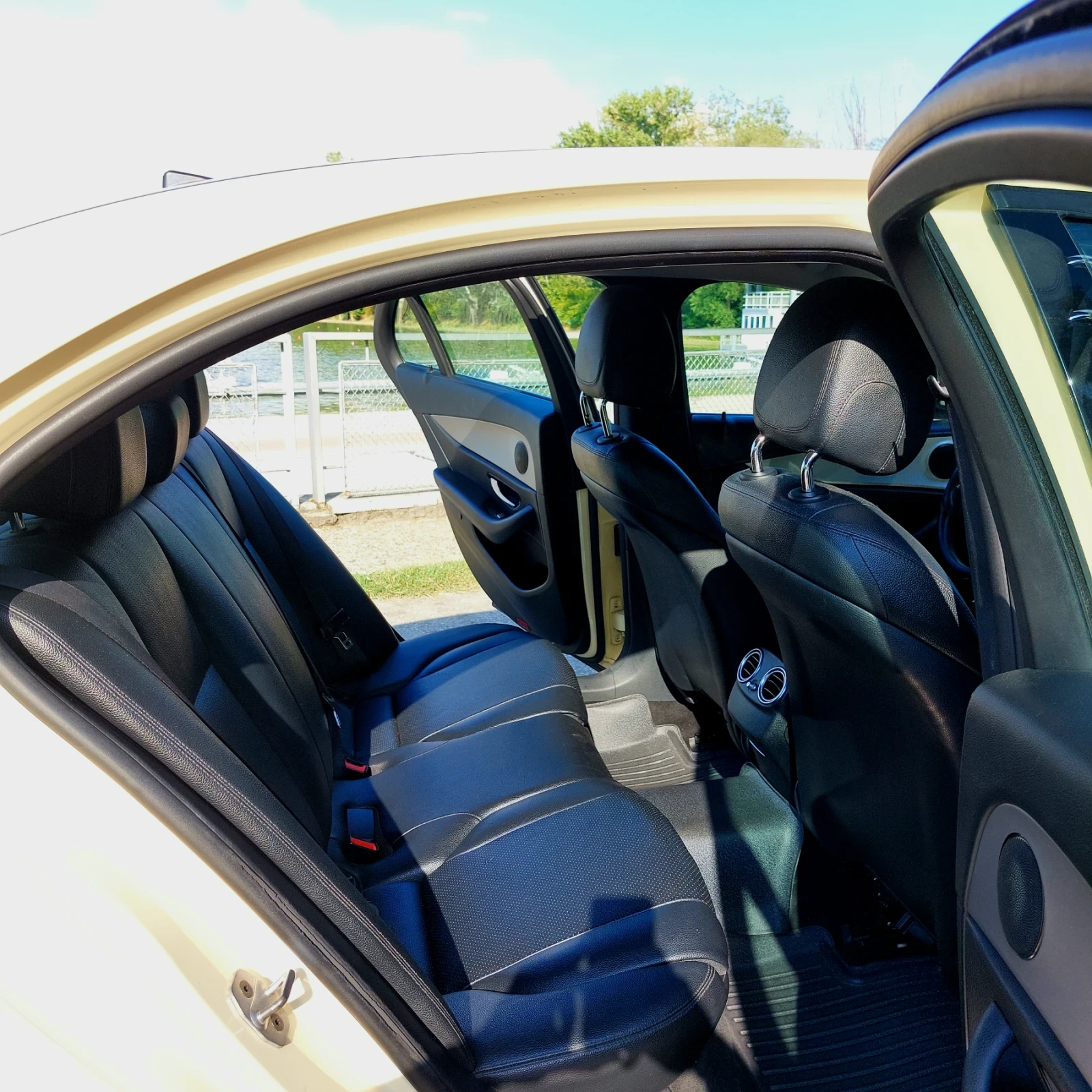 Mercedes-Benz E 200 | Mobile.bg � ����������� 15