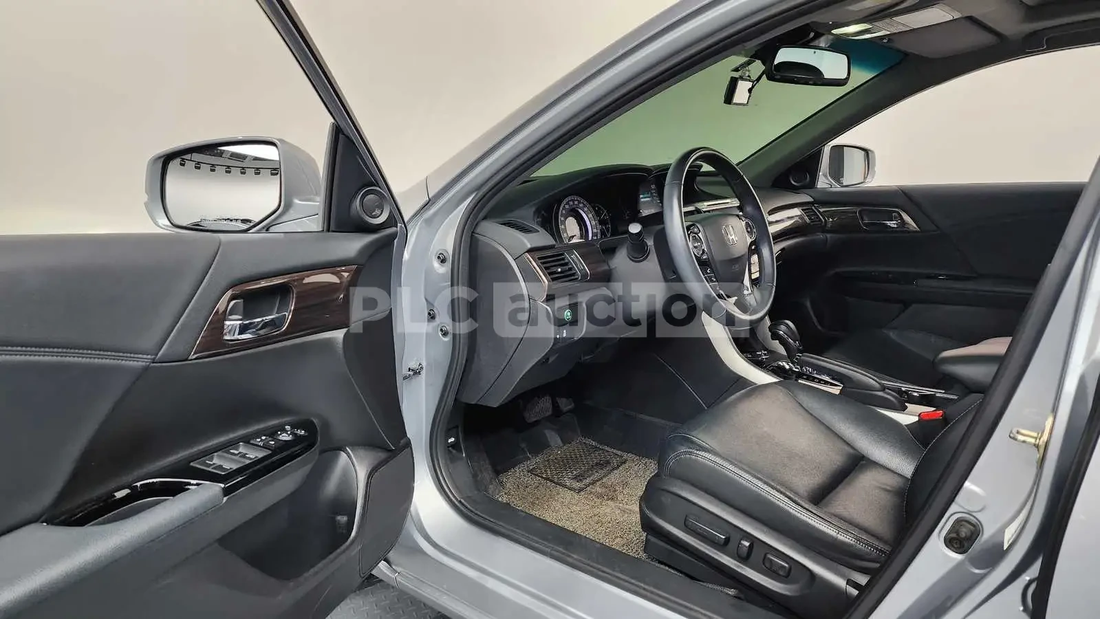 Honda Accord | Mobile.bg � ����������� 10