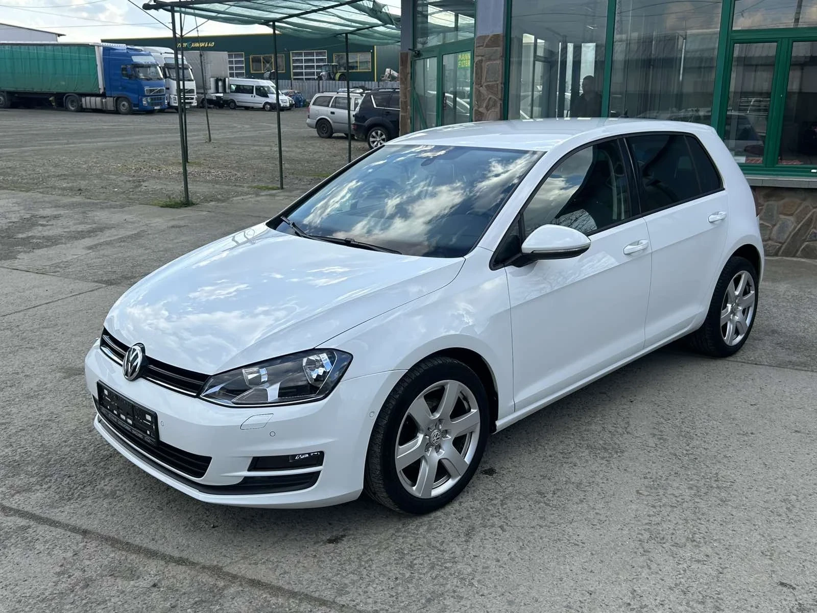 VW Golf, снимка 9 - Автомобили и джипове - 54238858