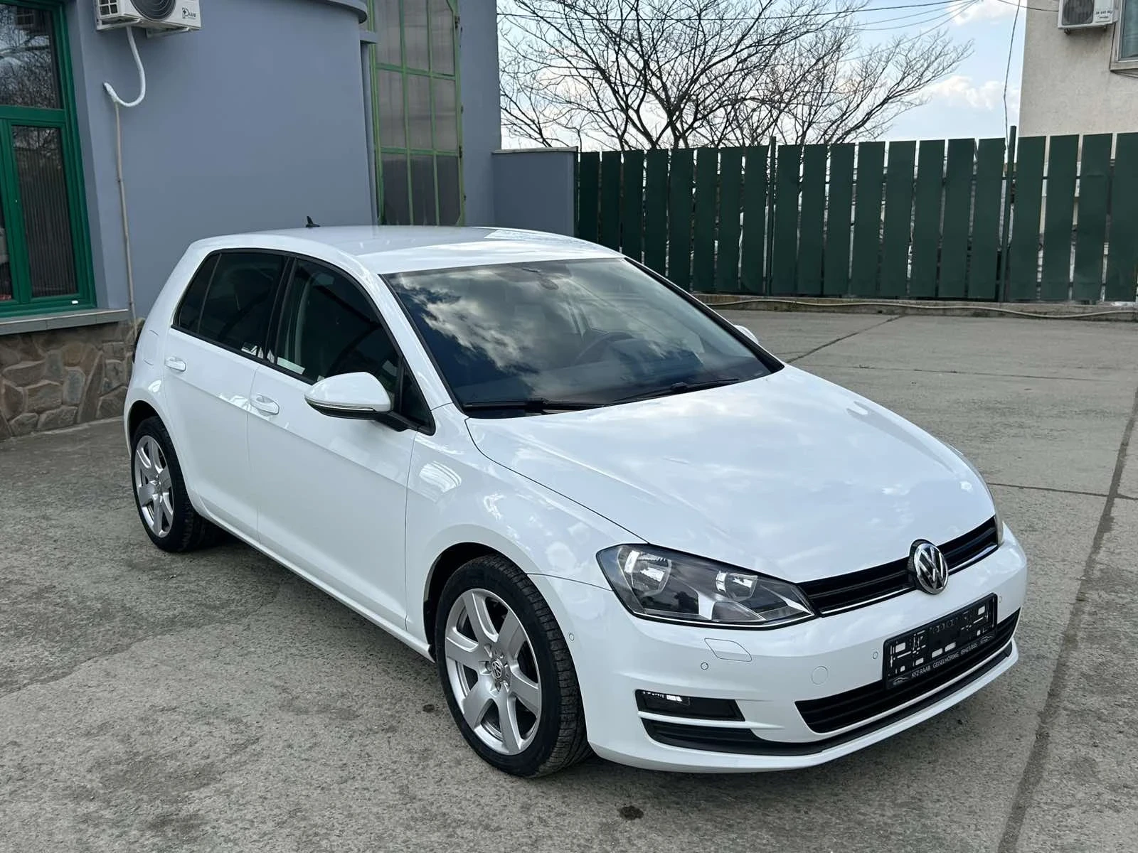 VW Golf, снимка 3 - Автомобили и джипове - 54238858