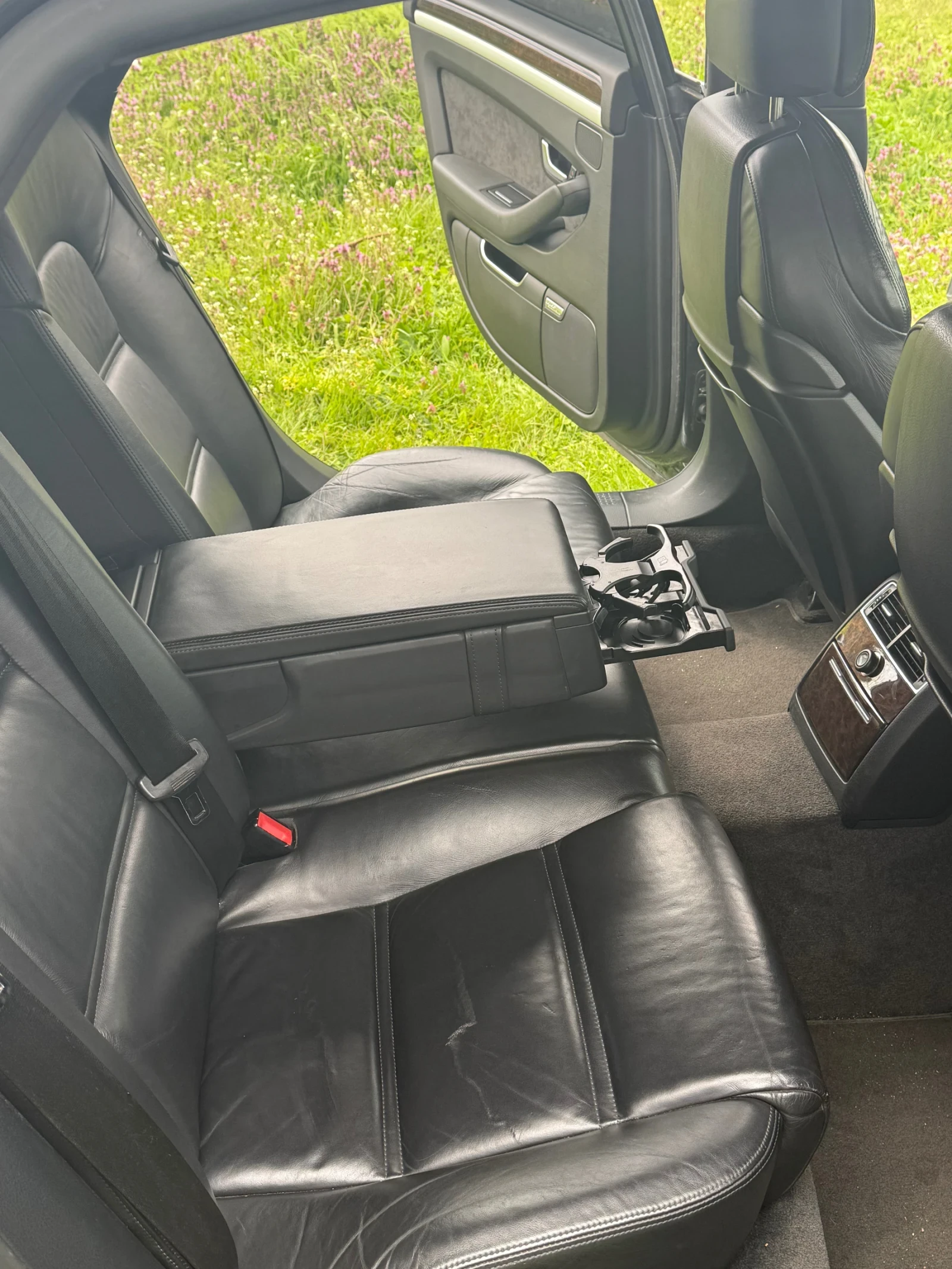 Audi A8, снимка 9 - Автомобили и джипове - 54247173