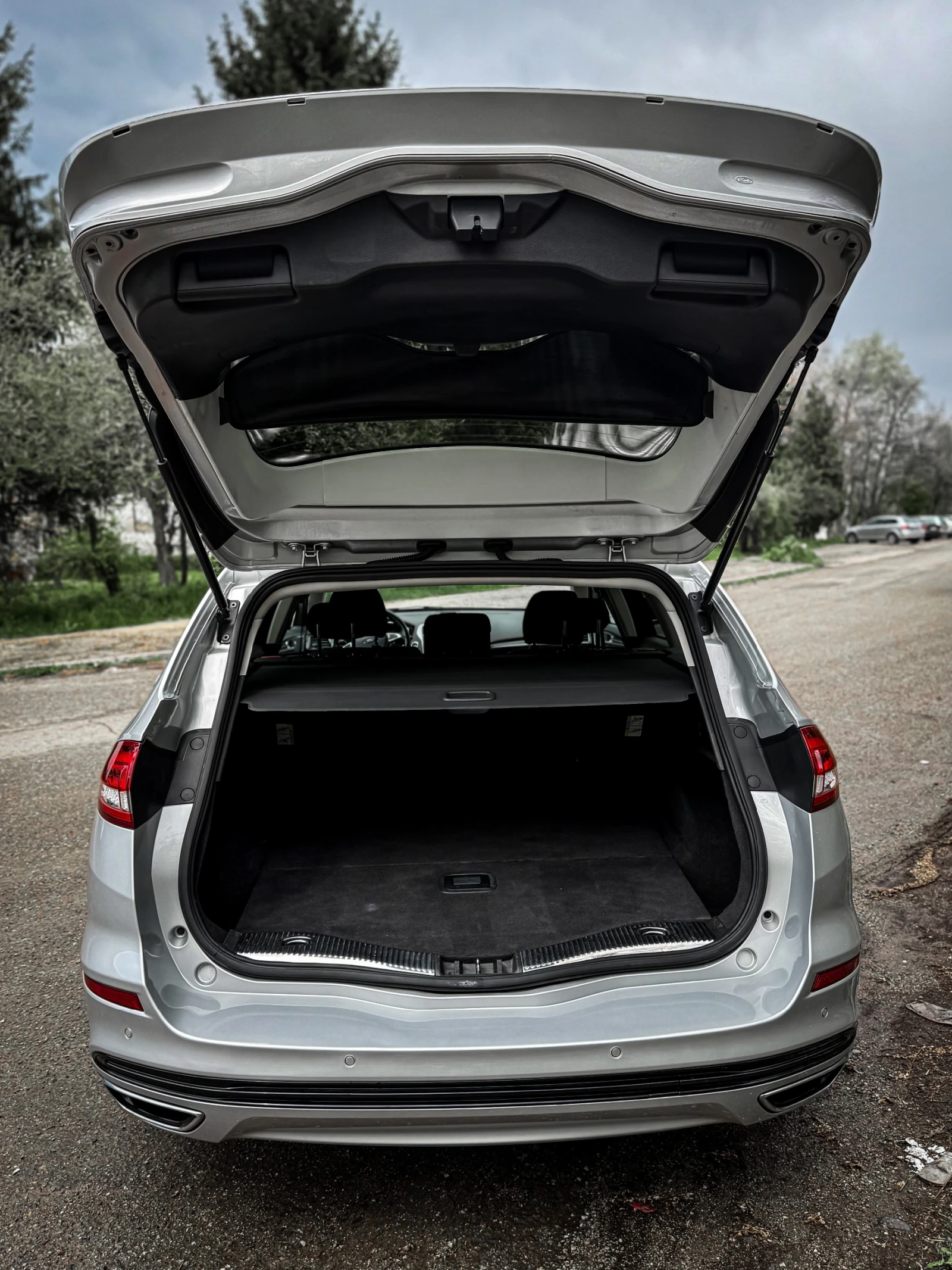 Ford Mondeo, снимка 10 - Автомобили и джипове - 54252634