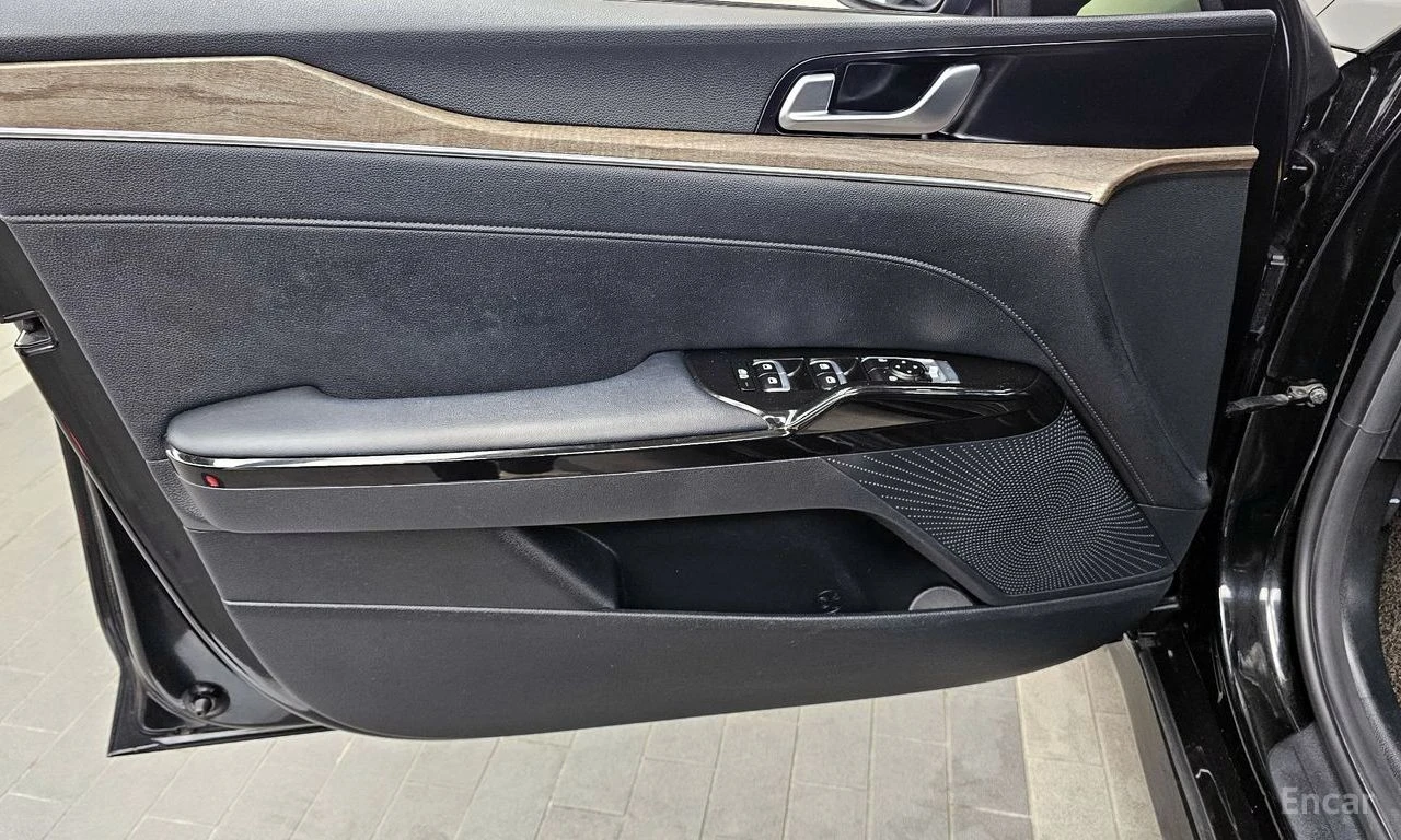 Kia K5 2.0-NOBLESSE* DIGITAL* 360CAMERA* , снимка 16 - Автомобили и джипове - 54544233
