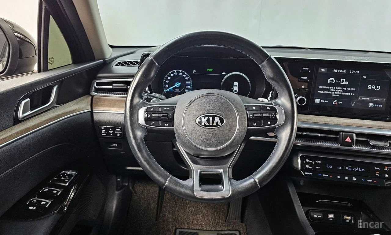 Kia K5 2.0-NOBLESSE* DIGITAL* 360CAMERA* , снимка 6 - Автомобили и джипове - 54544233