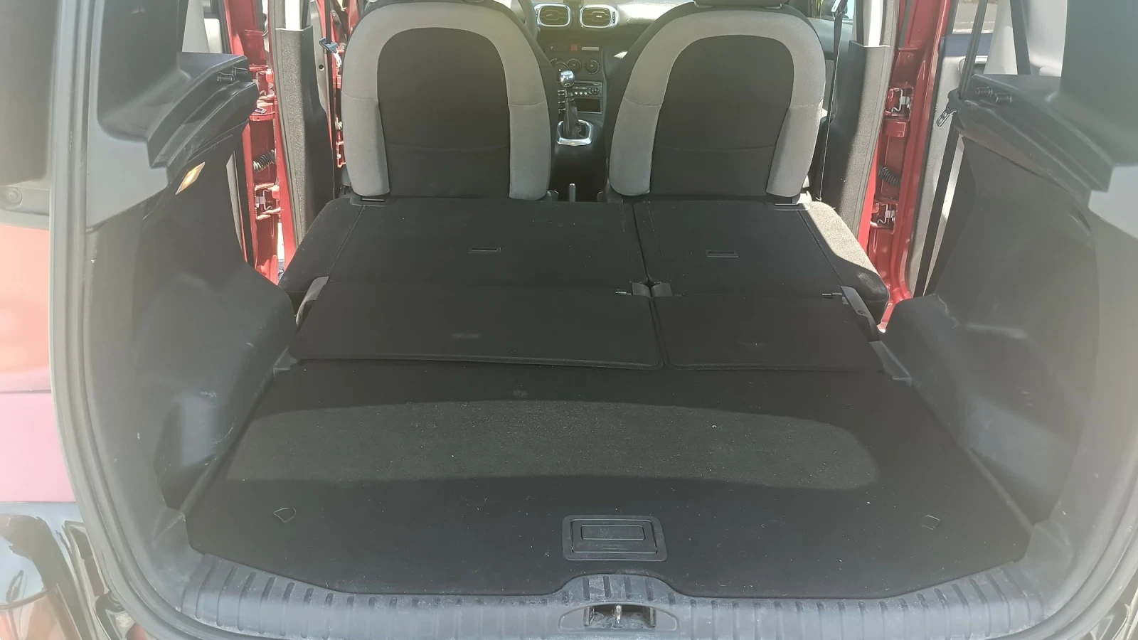 Citroen C3 Picasso, снимка 9 - Автомобили и джипове - 54833965