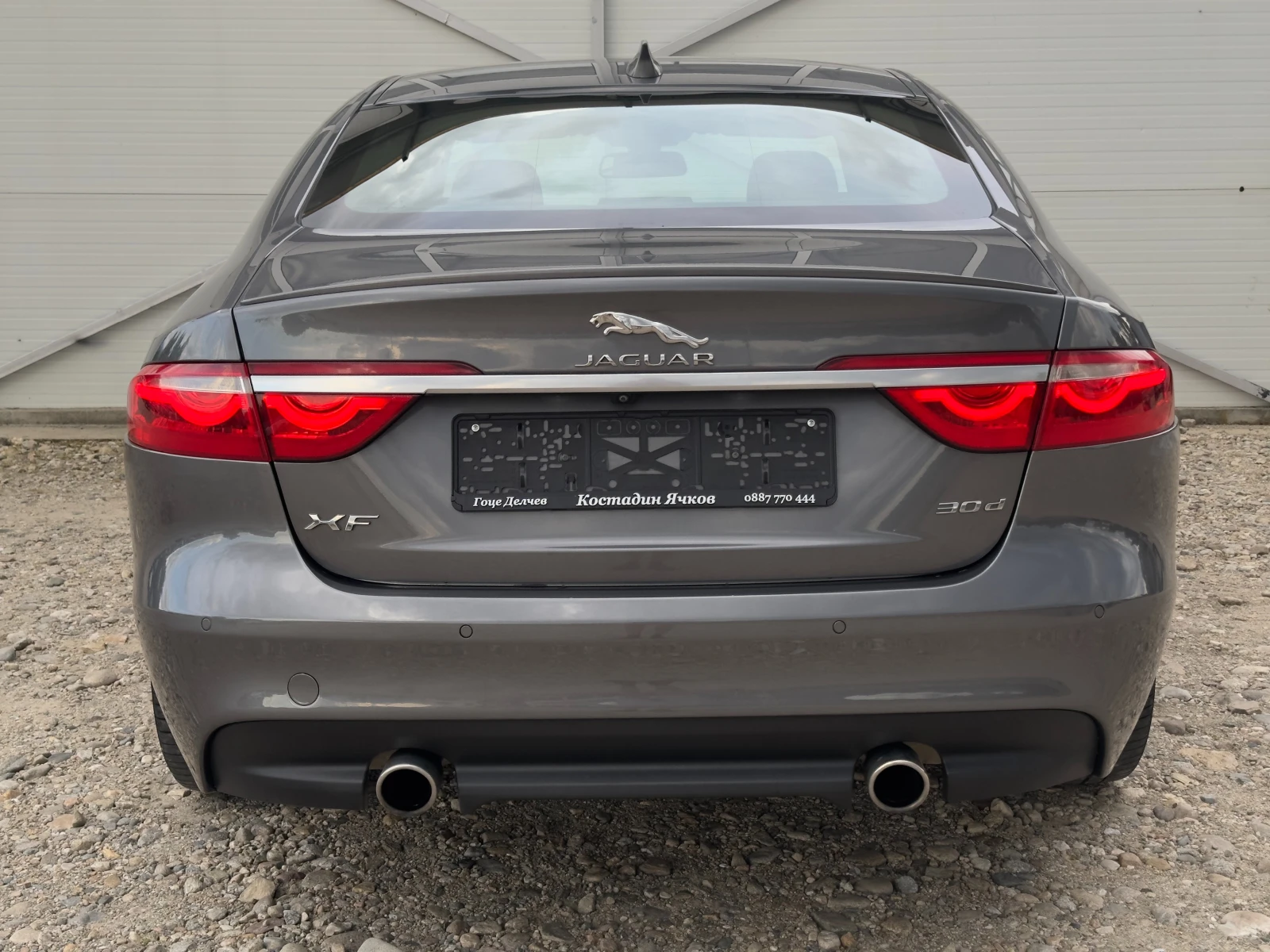 Jaguar Xf 3.0D R-sport/300к.с./Навигация/Камера/Лизинг, снимка 4 - Автомобили и джипове - 55015002