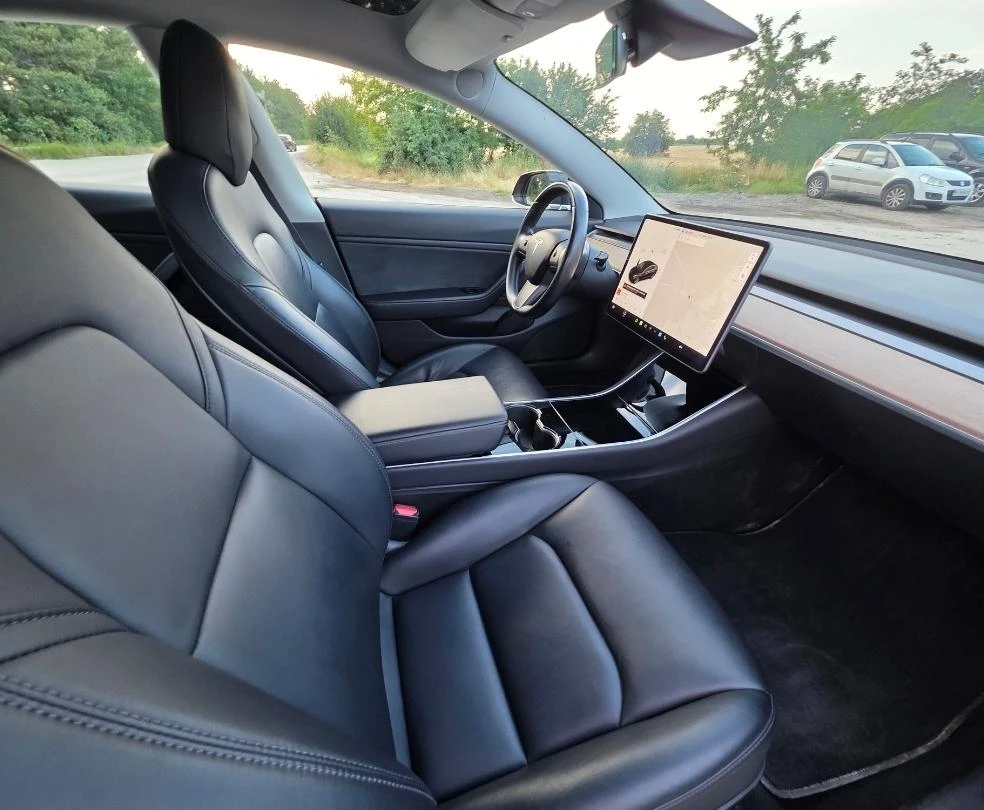 Tesla Model 3  4х4 Европейска Гаранция, снимка 15 - Автомобили и джипове - 55153333