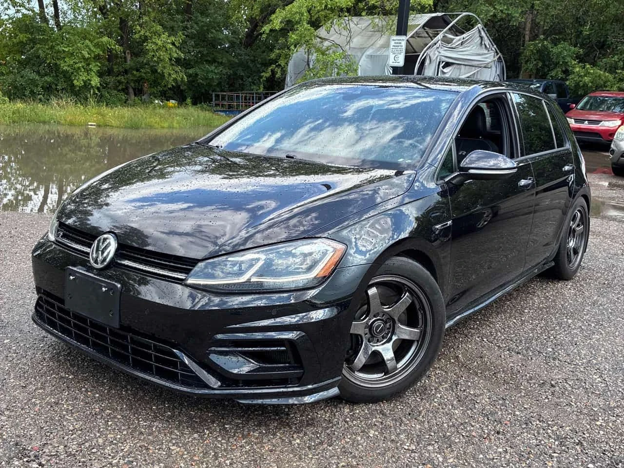 VW Golf R | ДИГИТАЛНО ТАБЛО | ПАНОРАМА | CARFAX | 