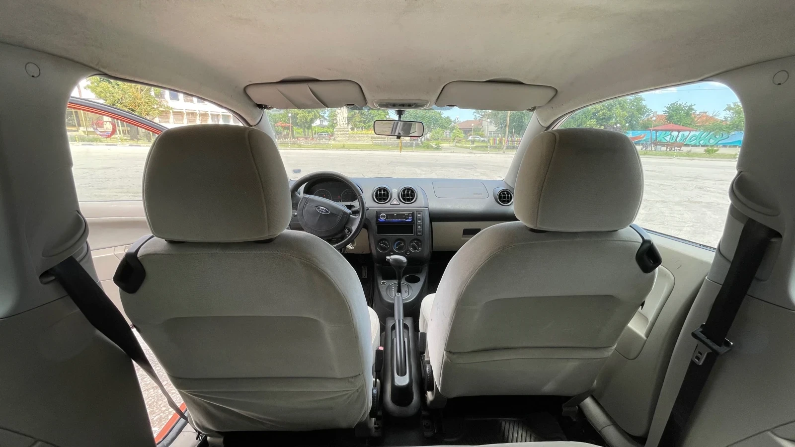 Ford Fiesta, снимка 11 - Автомобили и джипове - 55247410