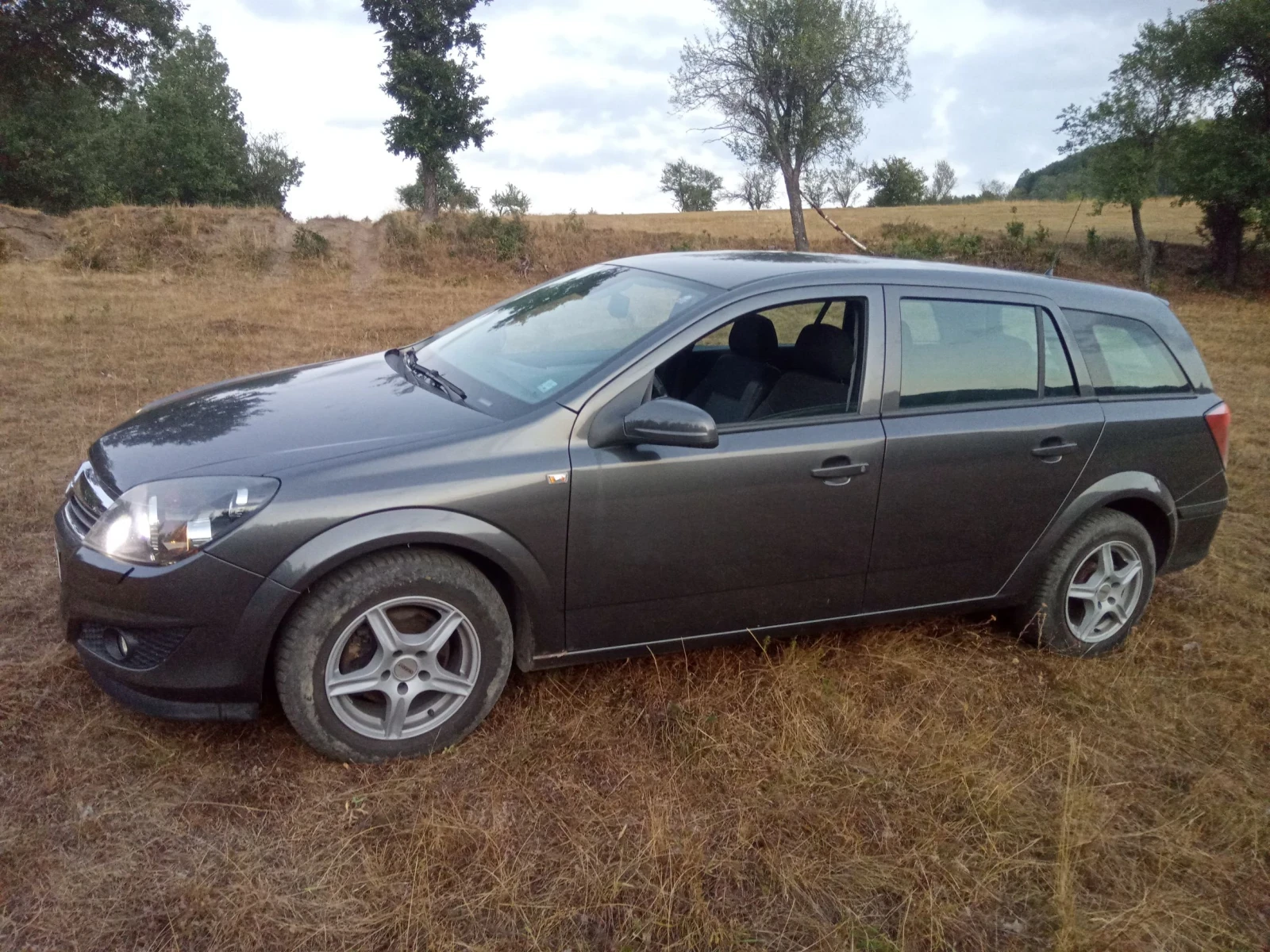 Opel Astra, снимка 2 - Автомобили и джипове - 55891788