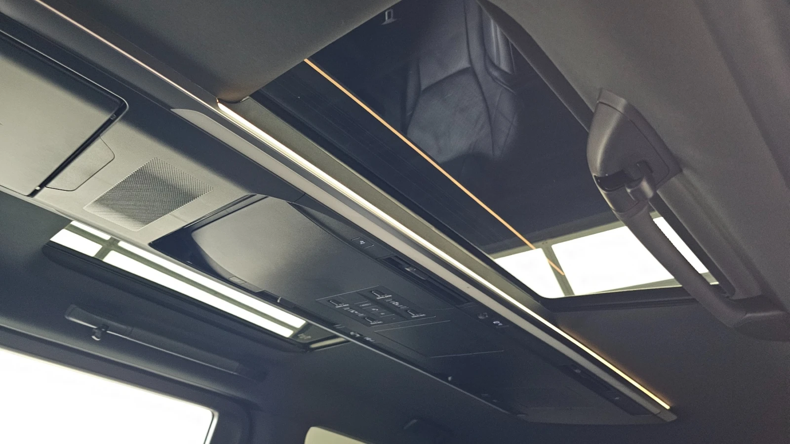 Toyota Alphard 2.5 HEV EXECUTIVE AWD * LUX * FULLL | Mobile.bg � ����������� 11