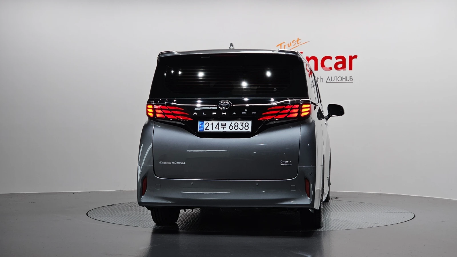 Toyota Alphard 2.5 HEV EXECUTIVE AWD * LUX * FULLL | Mobile.bg � ����������� 4