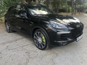 Porsche Cayenne S E-Hybrid 