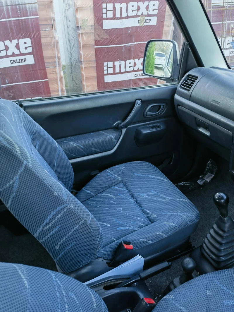 Suzuki Jimny 1.3 DOHC, снимка 13 - Автомобили и джипове - 52699959