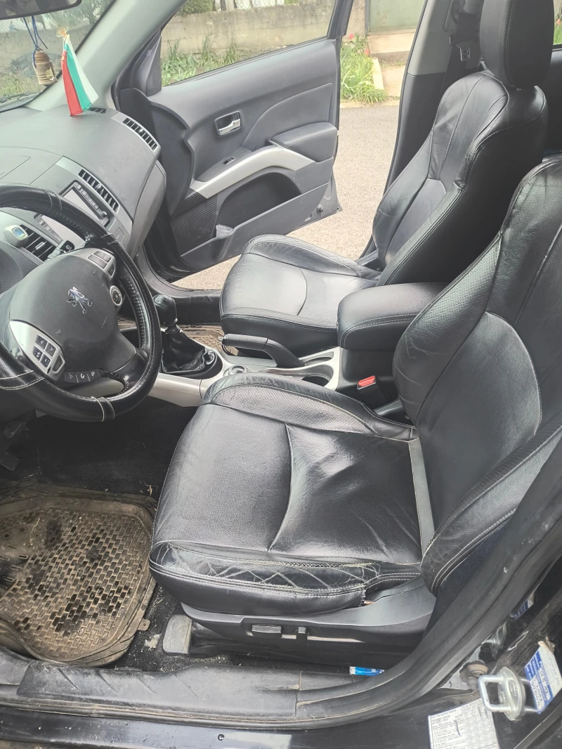 Peugeot 4007, снимка 14 - Автомобили и джипове - 52324241