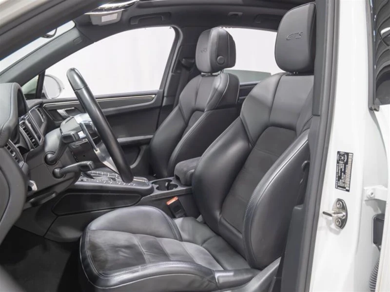 Porsche Macan * GTS * CARFAX * ЦЕНА ДО БЪЛГАРИЯ, снимка 13 - Автомобили и джипове - 52969189