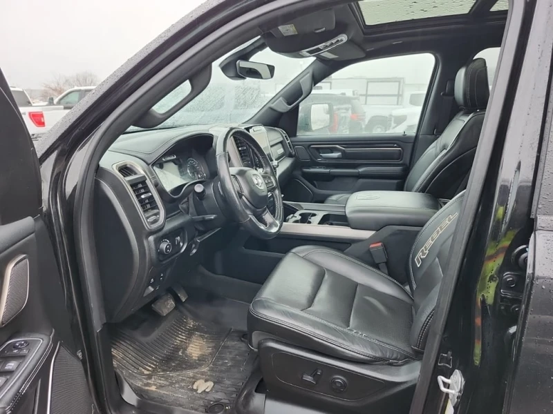 Dodge RAM 1500 * REBEL CREW CAB SHORT BED * CARFAX * БЕЗ ПЪРВОНАЧ, снимка 5 - Автомобили и джипове - 53111612