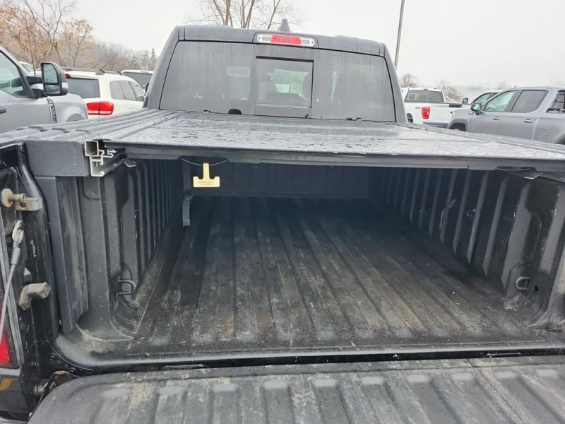 Dodge RAM 1500 * REBEL CREW CAB SHORT BED * CARFAX * БЕЗ ПЪРВОНАЧ, снимка 14 - Автомобили и джипове - 53111612