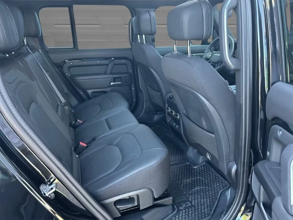 Land Rover Defender 130 D350 = X-Dynamic HSE = 8 Seats Гаранция, снимка 8 - Автомобили и джипове - 54552239