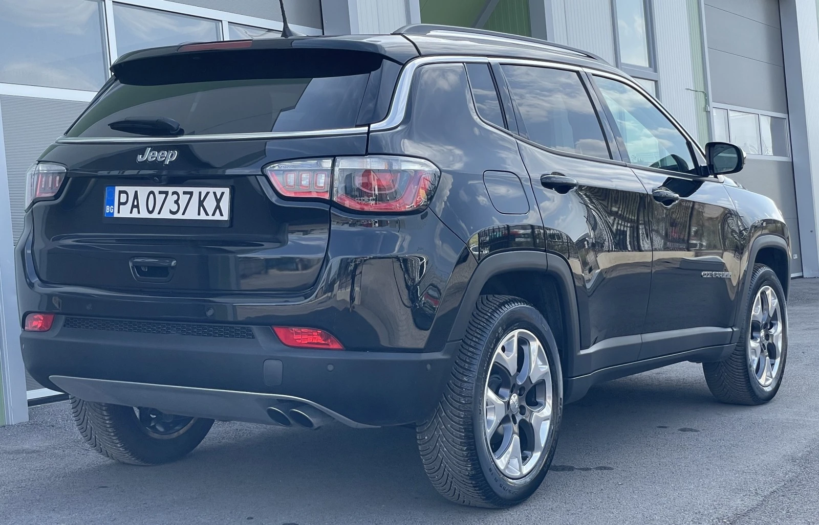 Jeep Compass  - изображение 3