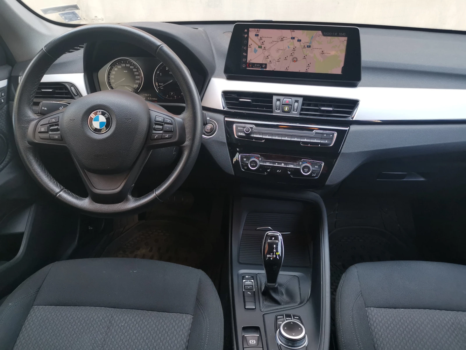BMW X1 sDrive20d - изображение 5