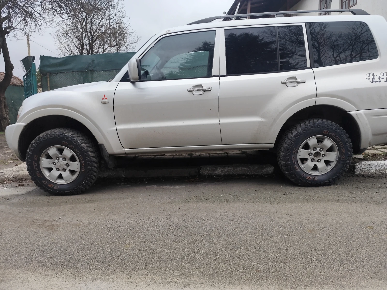 Mitsubishi Pajero  - изображение 10