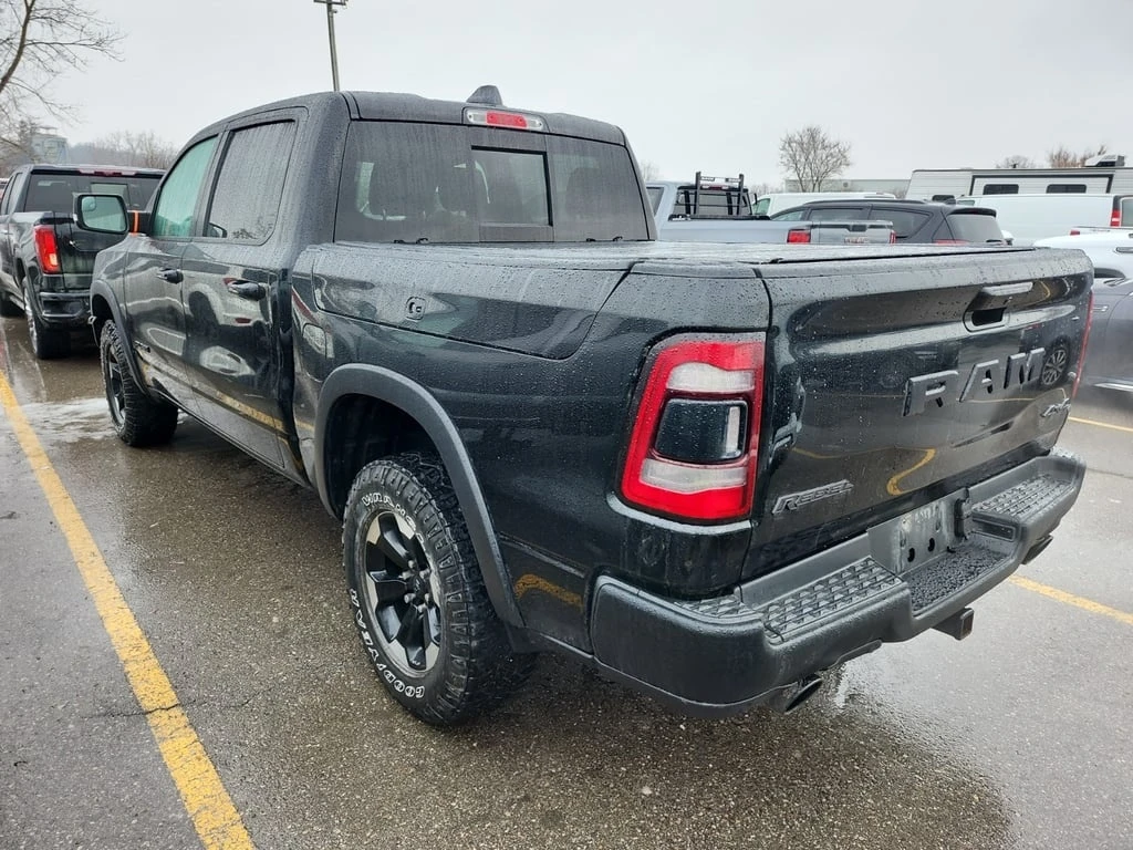 Dodge RAM 1500 * REBEL CREW CAB SHORT BED * CARFAX * БЕЗ ПЪРВОНАЧ - изображение 4