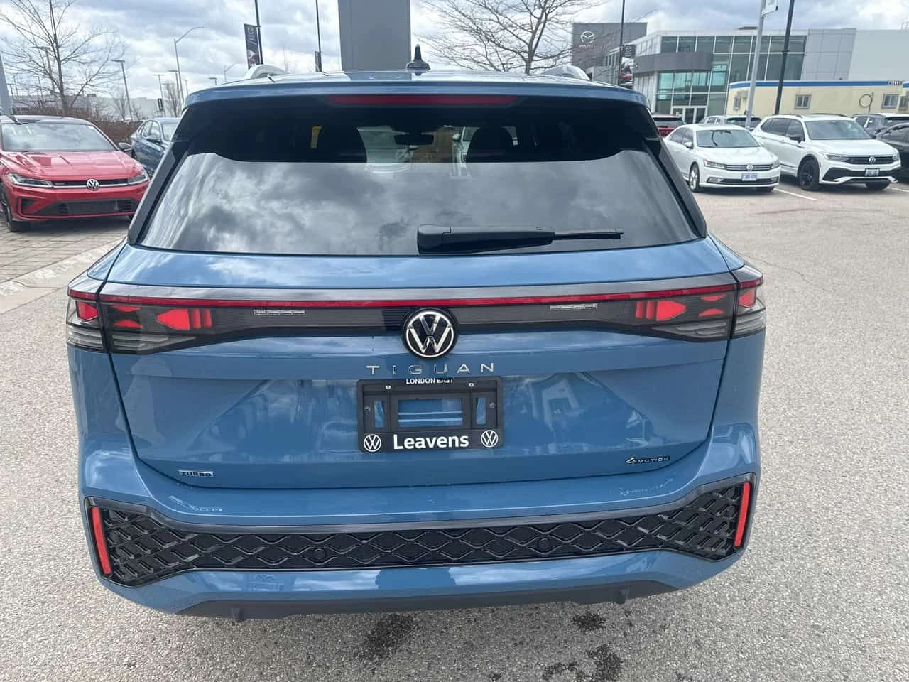 VW Tiguan 4Motion R Line HUD 360 , снимка 5 - Автомобили и джипове - 54379126