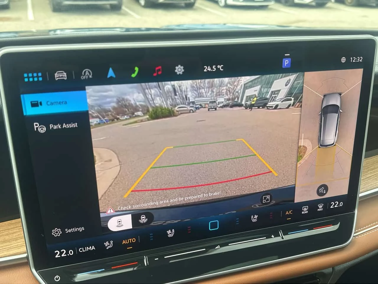VW Tiguan 4Motion R Line HUD 360 , снимка 11 - Автомобили и джипове - 54379126