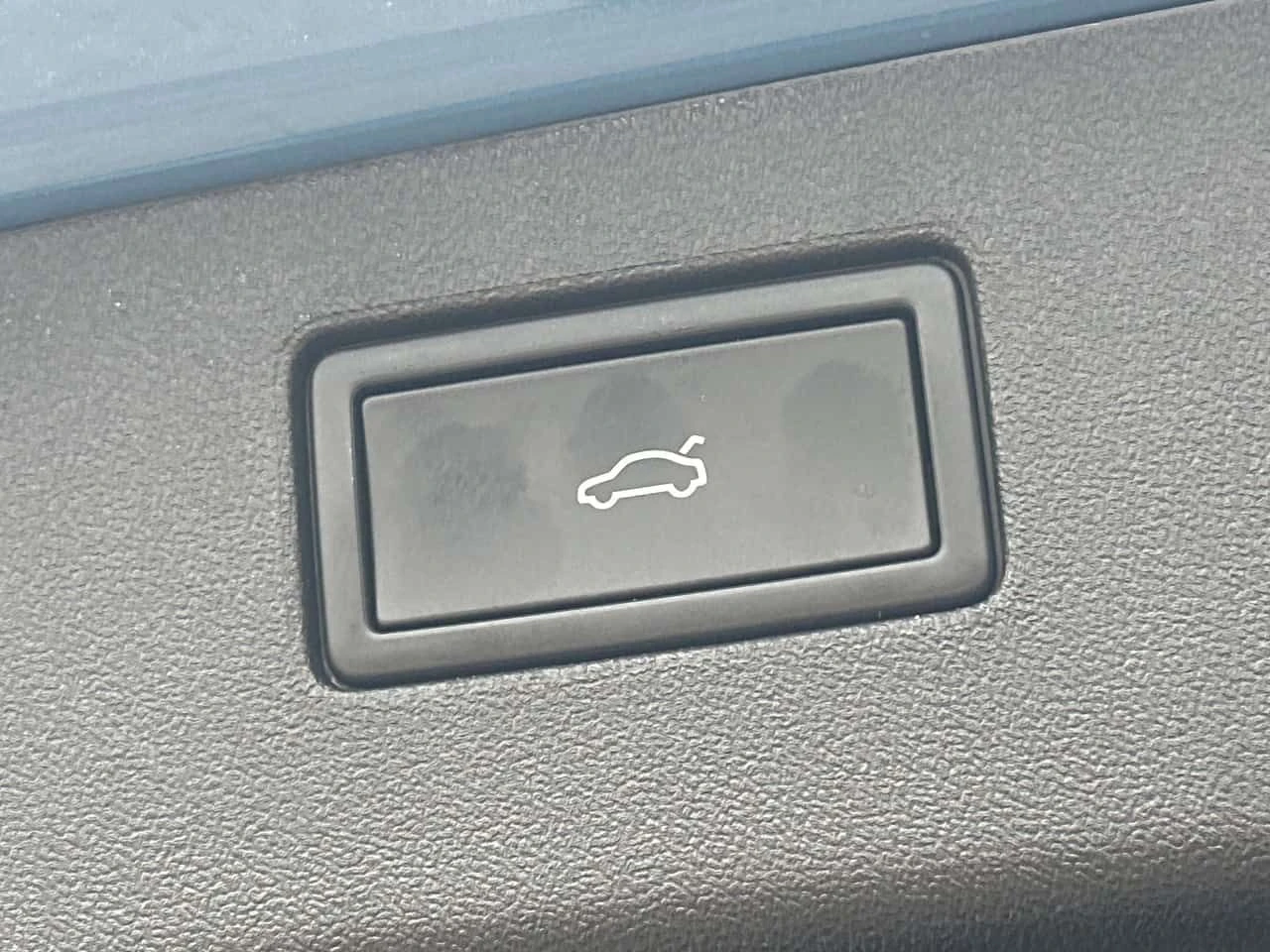 VW Tiguan 4Motion R Line HUD 360 , снимка 17 - Автомобили и джипове - 54379126
