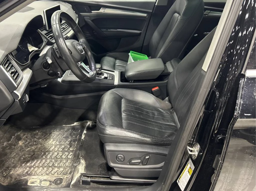 Audi Q5 2.0 TFSI quattro* CARFAX* ОПЦИЯ ЗА ФИНАНСИРАНЕ* , снимка 11 - Автомобили и джипове - 54929229