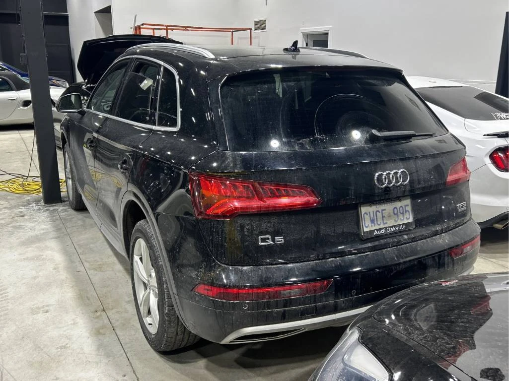 Audi Q5 2.0 TFSI quattro* CARFAX* ОПЦИЯ ЗА ФИНАНСИРАНЕ* , снимка 4 - Автомобили и джипове - 54929229