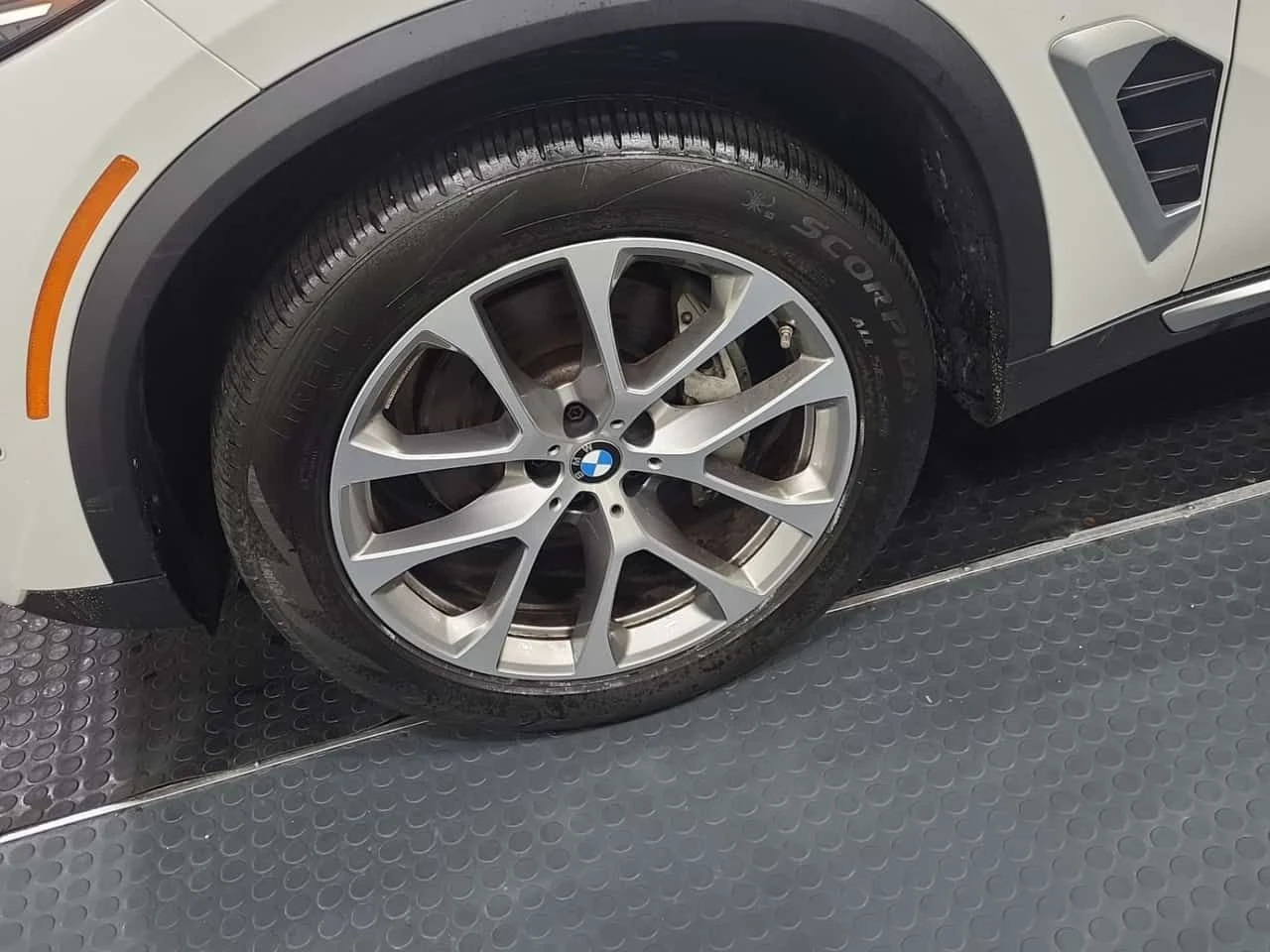 BMW X5 XDRIVE40I | CARFAX | БЕЗ ПЪРВОНАЧАЛНА ВНОСКА, снимка 6 - Автомобили и джипове - 54963596