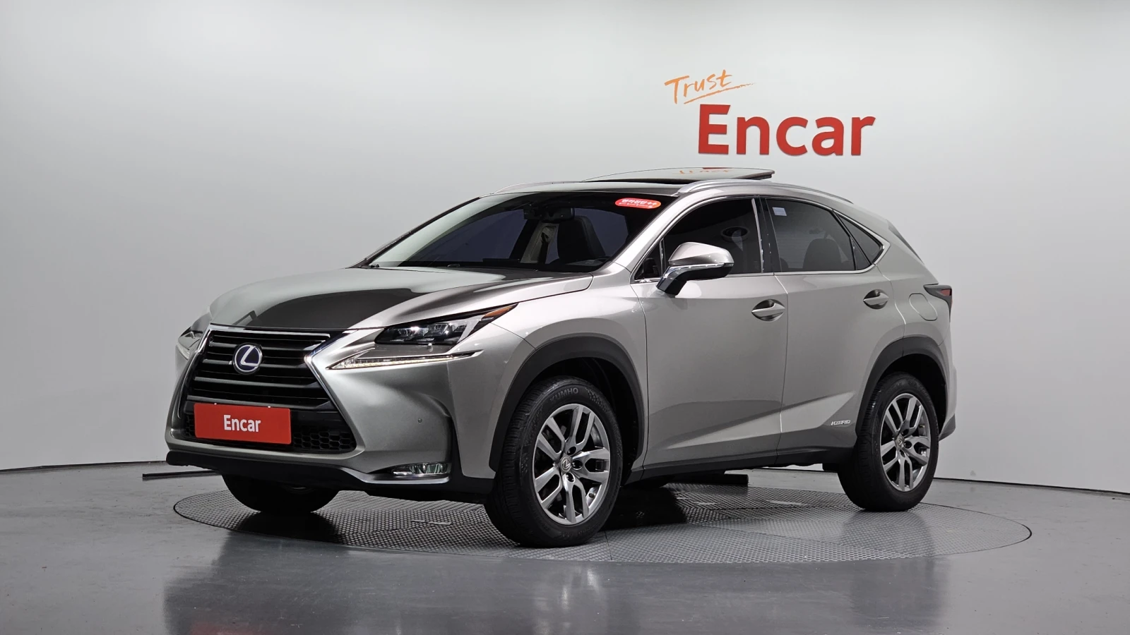 Lexus NX 300h* ПОДГРЕВ ВОЛАН* ЛЮК* КРАЙНА ЦЕНА, снимка 11 - Автомобили и джипове - 55349993