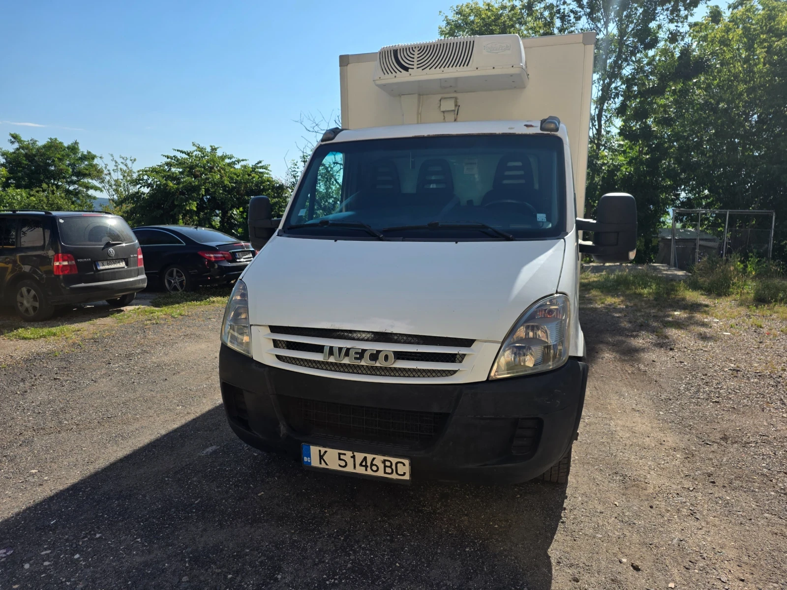 Iveco 35s12 Хладилен, Б категория, снимка 2 - Бусове и автобуси - 54965063
