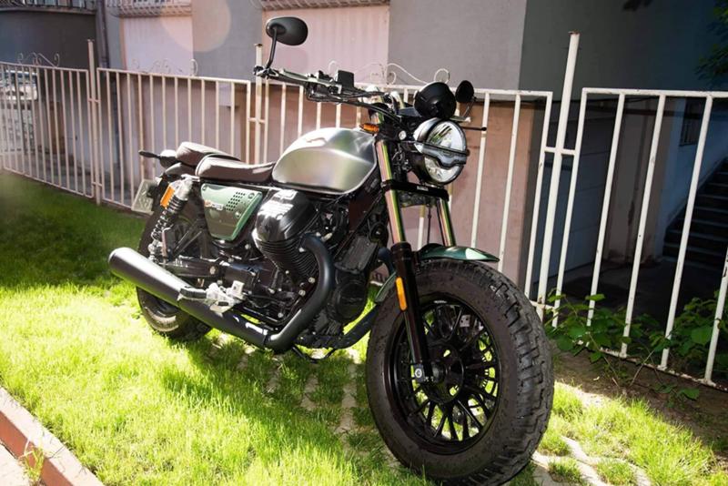 Moto Guzzi V 9 Bobber, снимка 1 - Мотоциклети и мототехника - 37039278