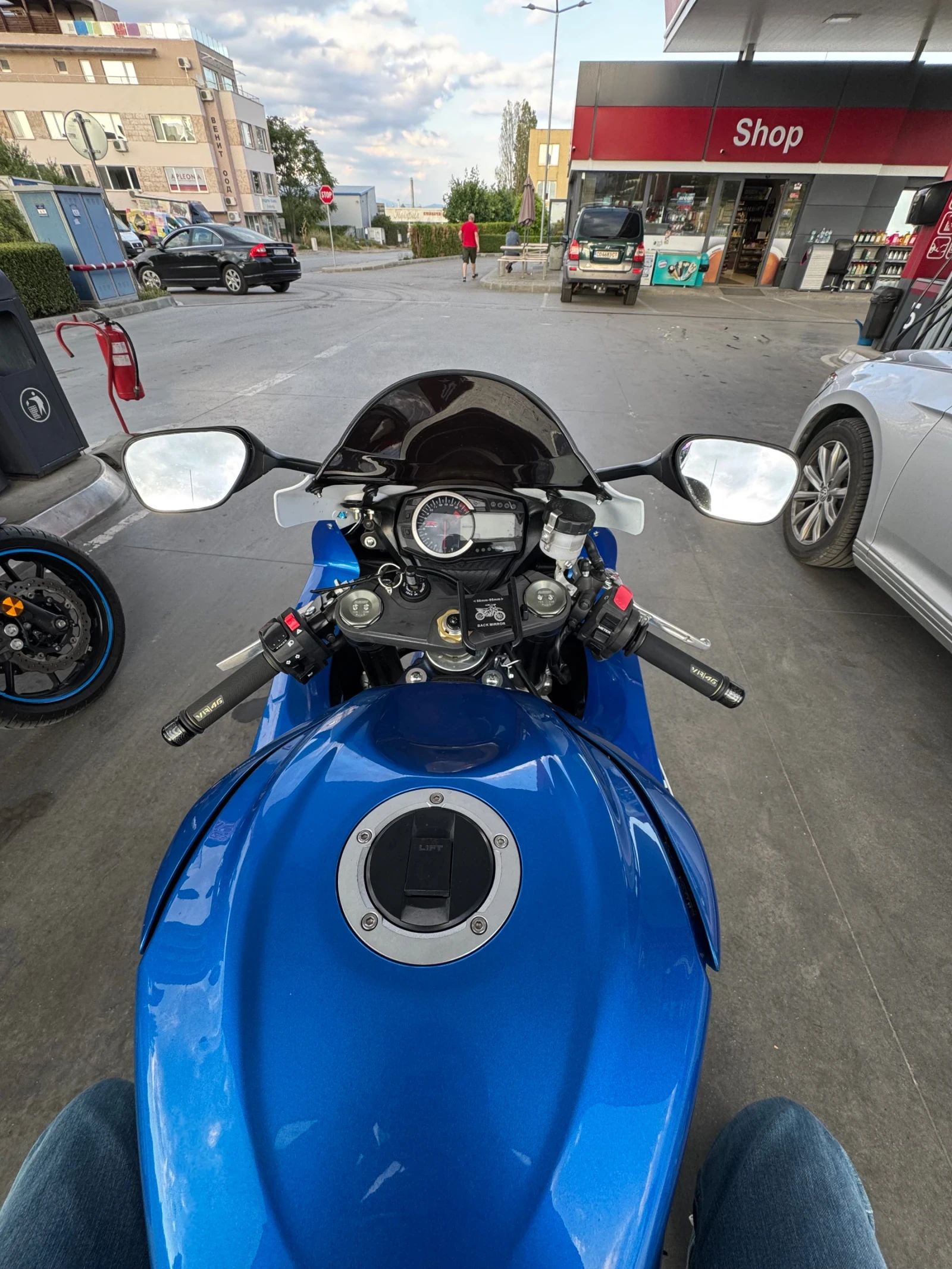 Suzuki Gsxr A2 - изображение 2