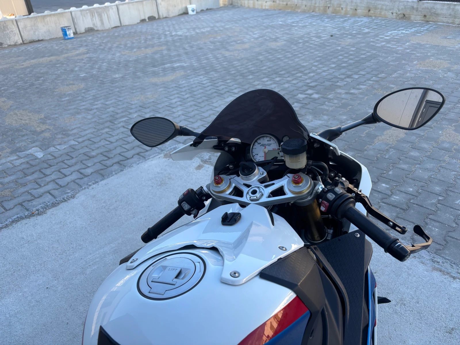 BMW S 1000RR - изображение 6