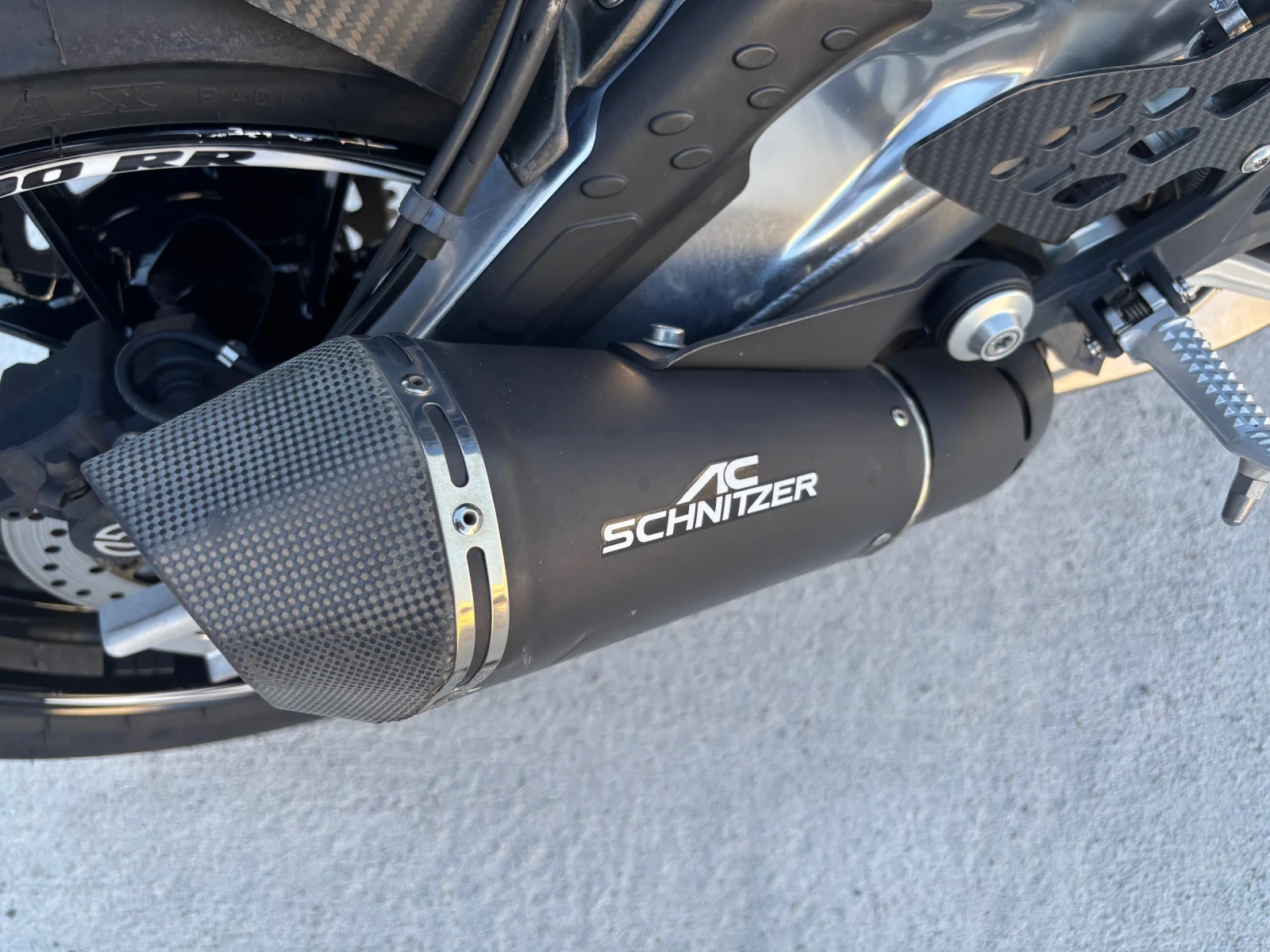 BMW S 1000RR - изображение 3