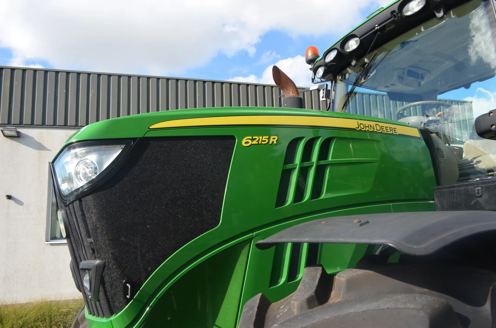 Трактор John Deere  6215R Direct Drive, снимка 7 - Селскостопанска техника - 56071849