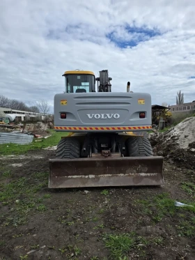 Багер Volvo, снимка 11