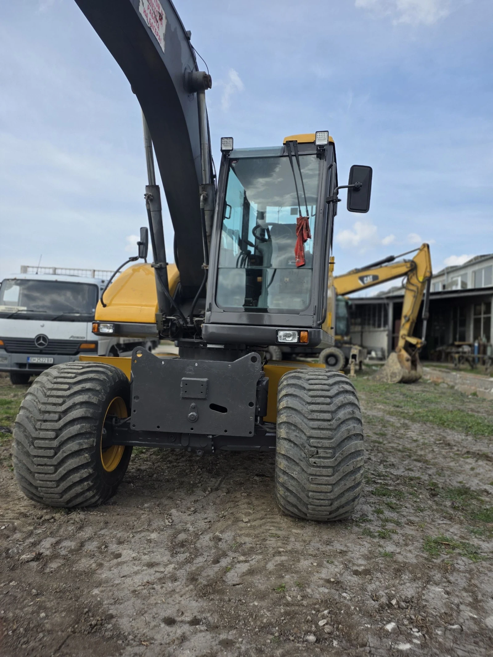 Багер Volvo, снимка 8 - Индустриална техника - 54065405